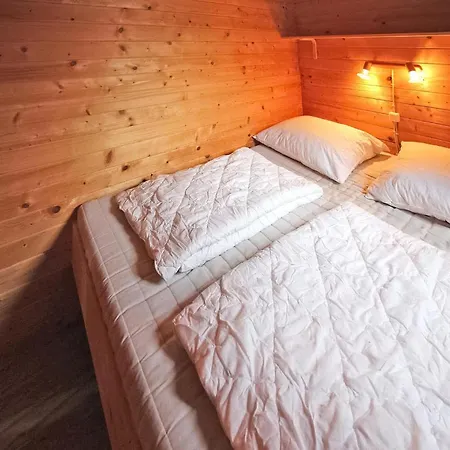 1 Bedroom Gorgeous In Augsburg Holiday home Rechlin
